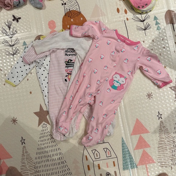 3 to 6 months Carter’s and, Koala Baby and Old Navy Baby Girl Clothes Onesies - Picture 1 of 8